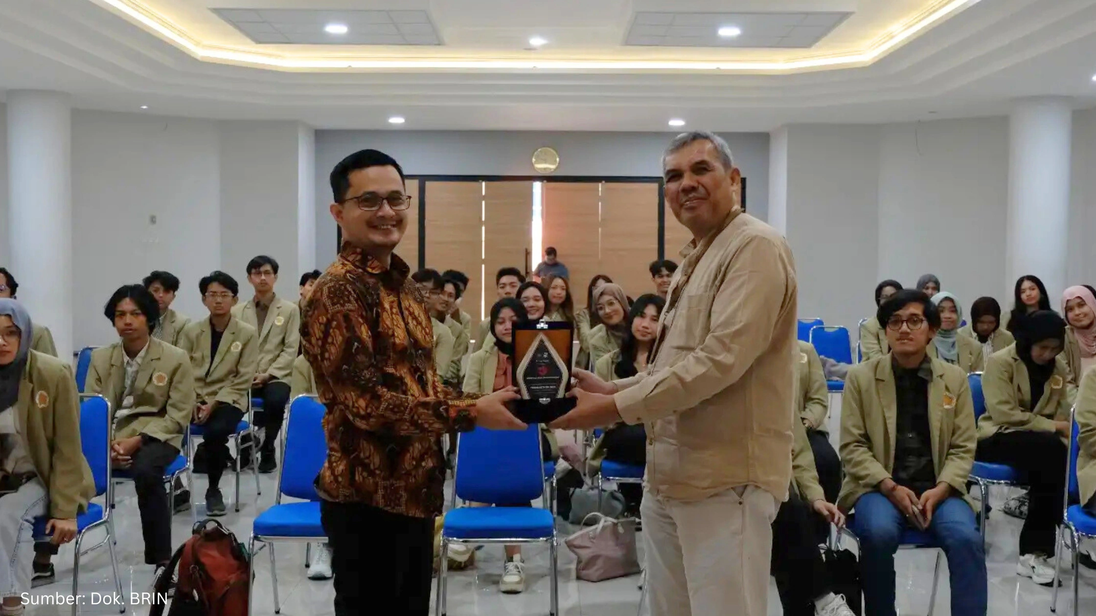 BRIN dan Mahasiswa UGM Bahas Penguatan Riset Geospasial Melalui Teknologi GeoMIMO
