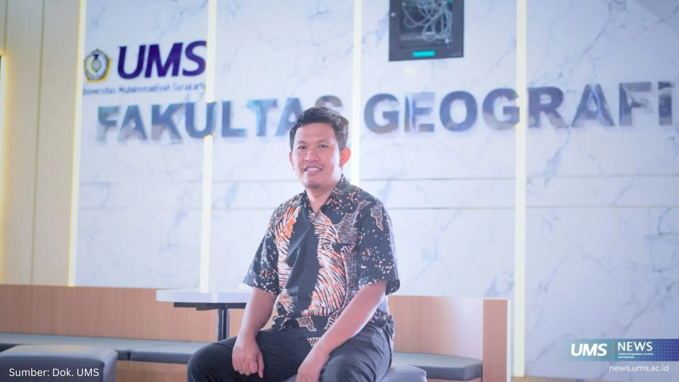 Pakar Geografi UMS Beberkan Penyebab dan Cara Mitigasi Sinkhole - Gambar 1