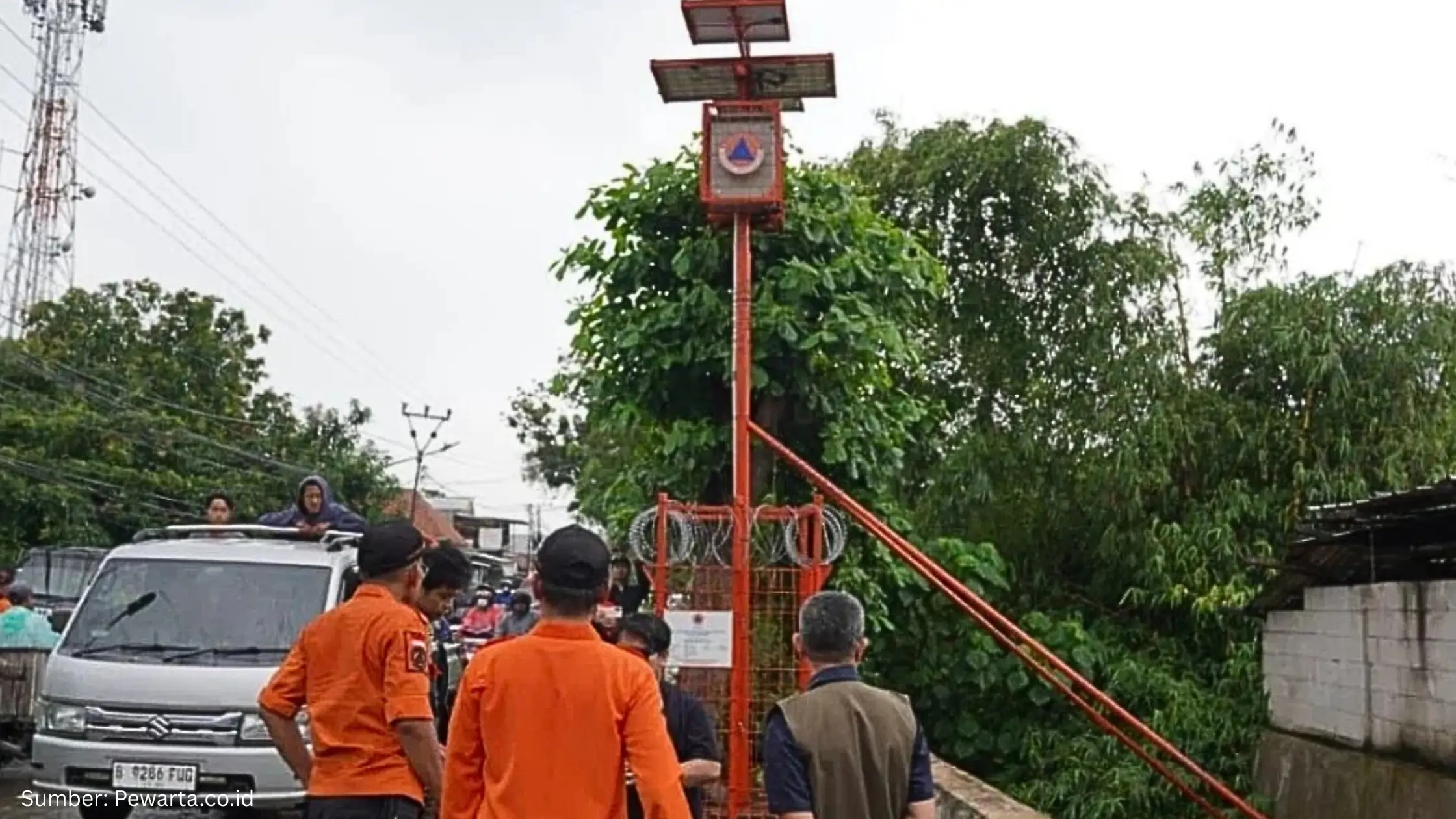 Bekasi Tingkatkan Mitigasi Banjir melalui Sistem Peringatan Dini Berbasis Sensor AWLR