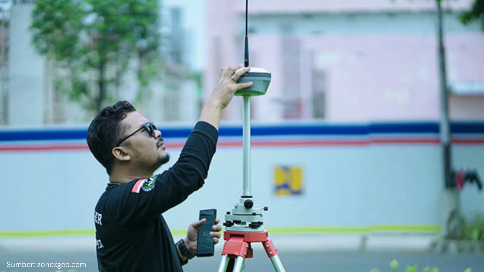 Direktur Zonex Jelaskan Peran Penting Surveyor dan Geodesi dalam Mitigasi Bencana