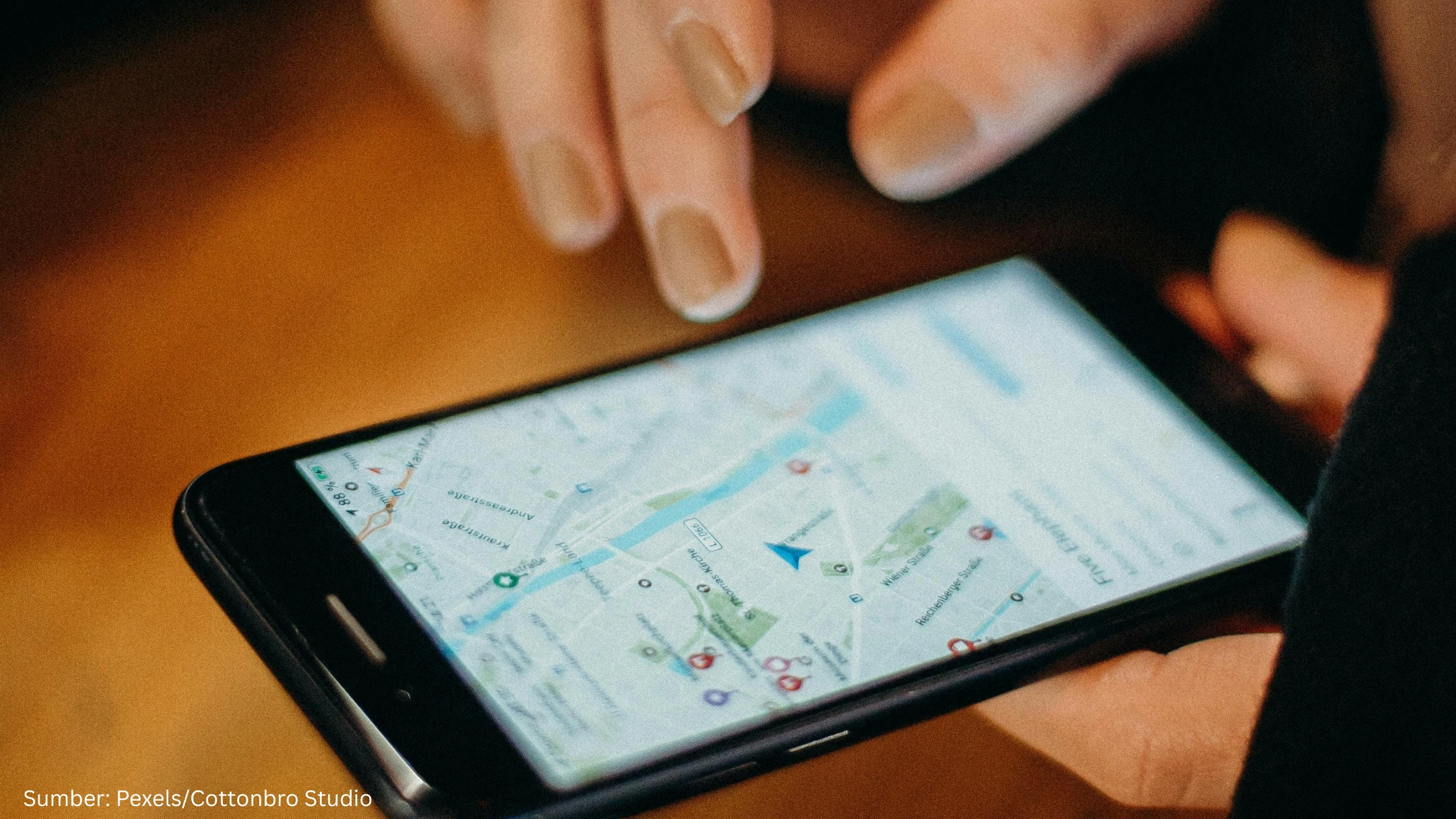 Google Maps Kini Makin Mirip Waze, Hadirkan Fitur Laporan Jalan Real-Time