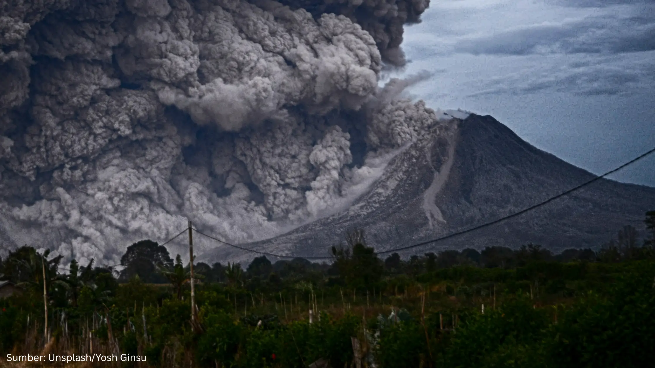 Membaca Erupsi Semeru dari Kacamata Spasial dan Geologi