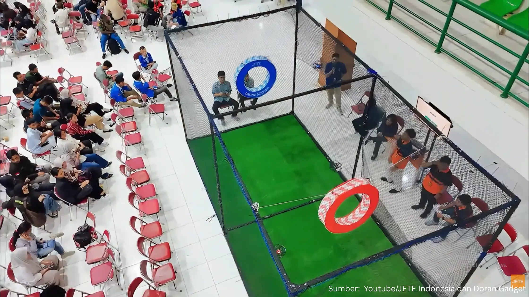 Sepak Bola Drone Jadi Tren Baru di Indonesia